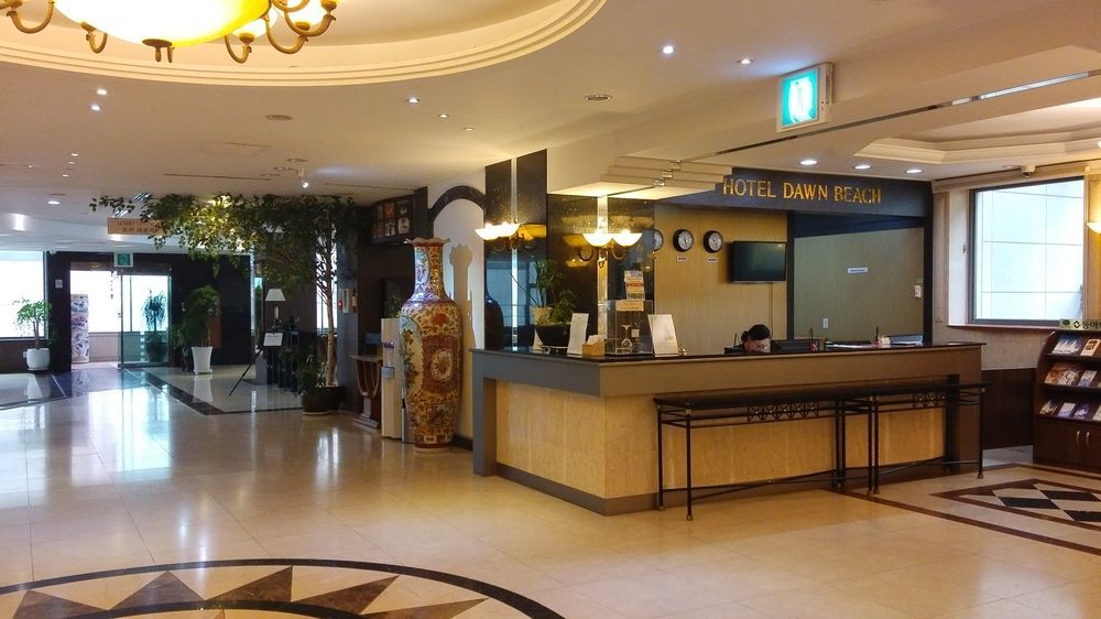 Dawn Beach Hotel Busan Exteriör bild